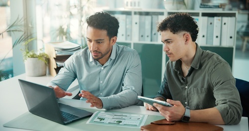 Two men peer to peer learning